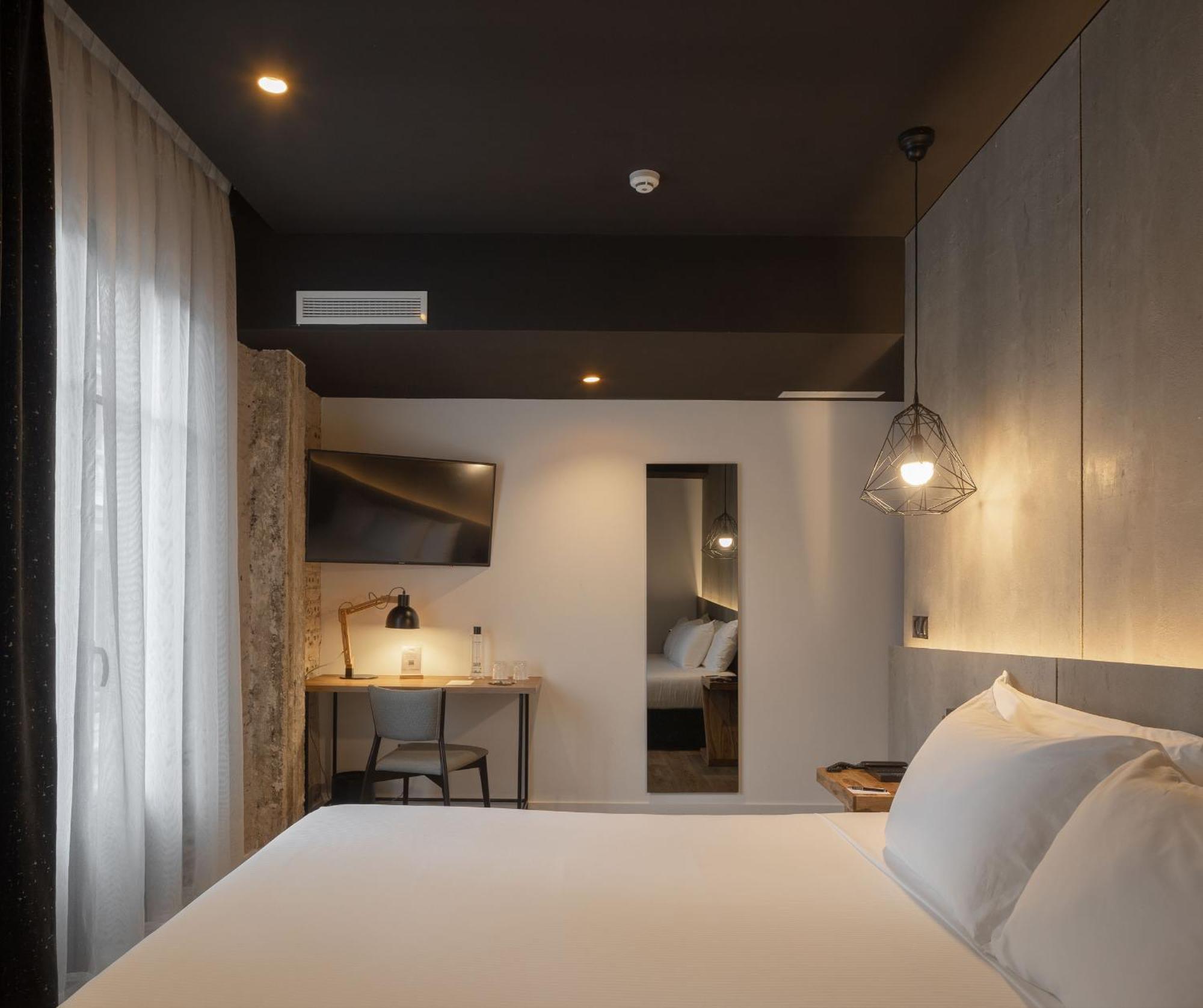 Hotel Tayko Bilbao Kültér fotó