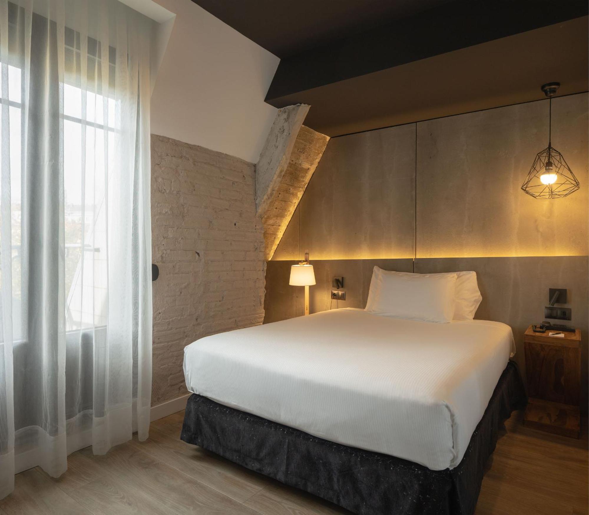 Hotel Tayko Bilbao Kültér fotó