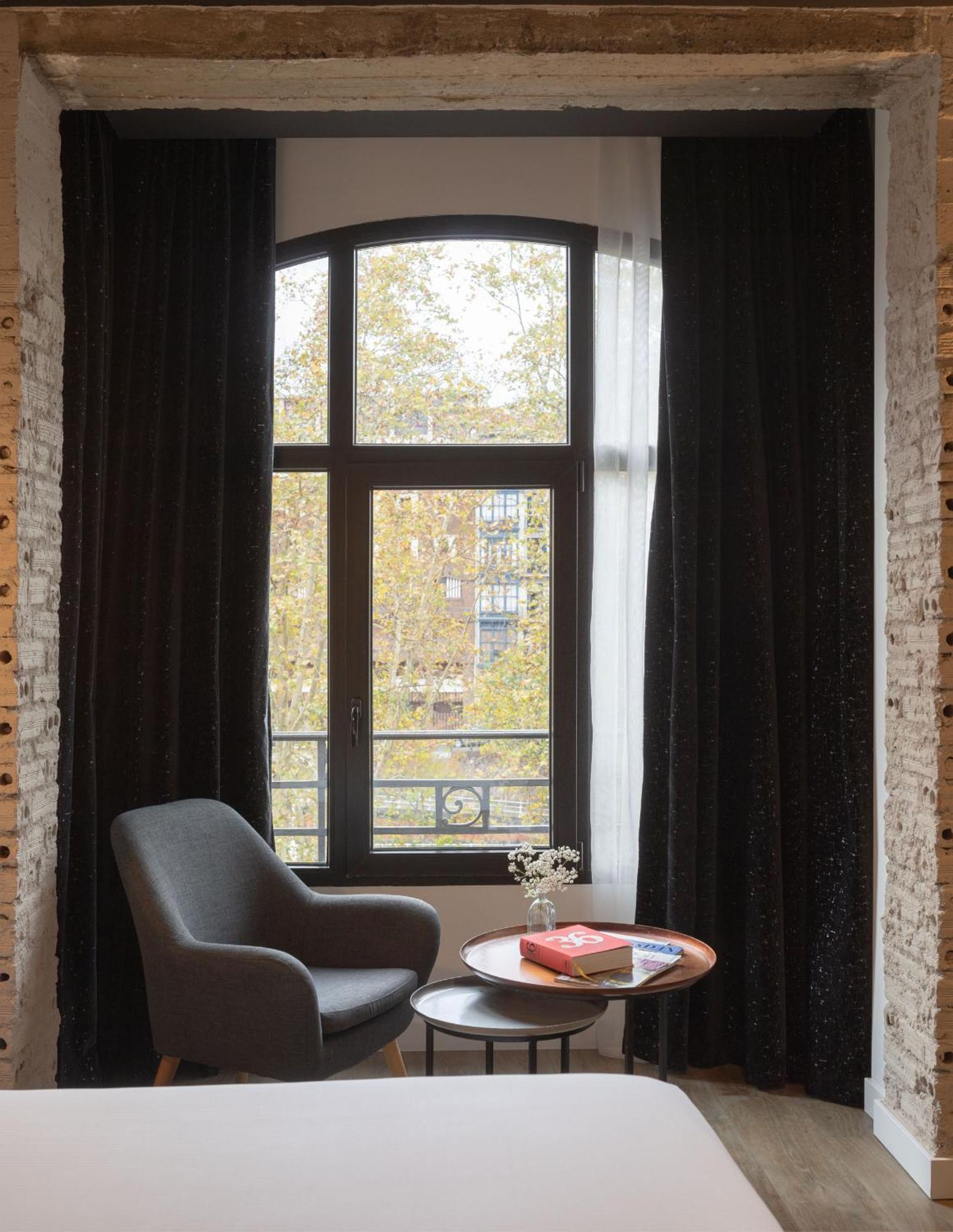 Hotel Tayko Bilbao Kültér fotó